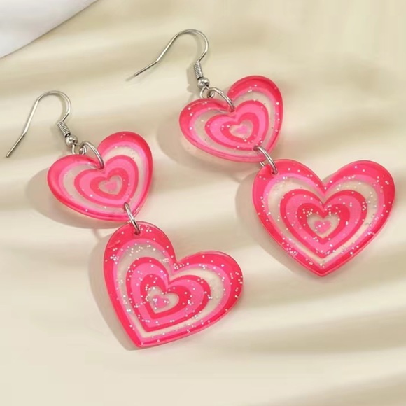 Pink Heart Earrings Barbie Core! - Picture 2 of 4